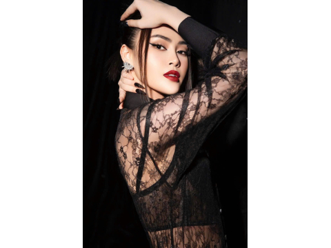 Móng thiết kế cho Hoa hậu Lý Kim Thảo